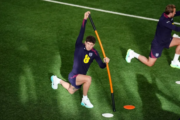 جون ستونز (د.ب.أ)