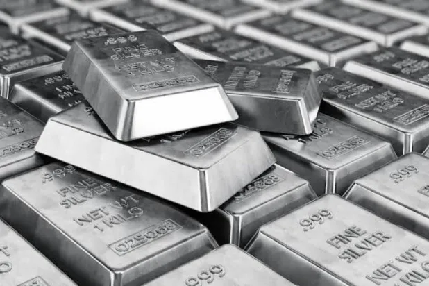 سبائك من الفضة (رويترز)