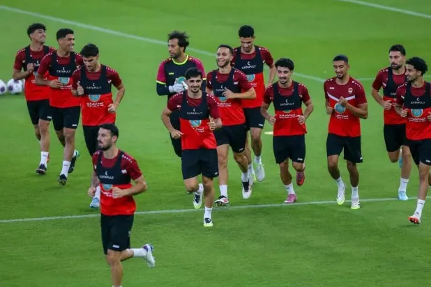 لاعبو العراق خلال تدريباتهم في جدة (منتخب العراق)