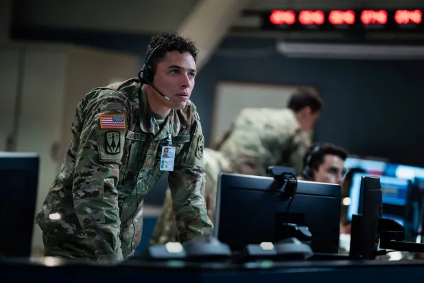 أزمة عاصفة. لقطة من «بيت الديناميت» (أ.ب-نتفلكس)