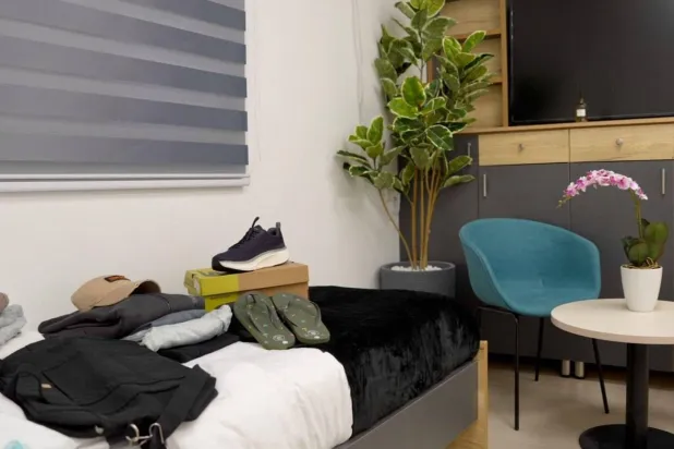 تجهيزات بمنشأة رعيم لاستقبال الرهائن الإسرائيليين المُفرَج عنهم من غزة (الجيش الإسرائيلي)