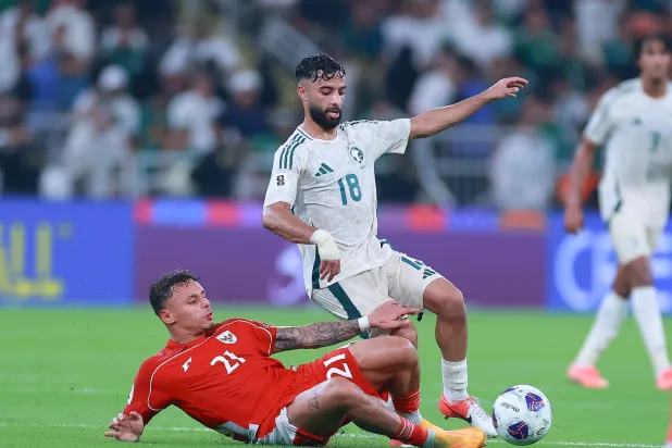 صالح أبو الشامات خلال مواجهة إندونيسيا الأخيرة (تصوير: عدنان مهدلي)