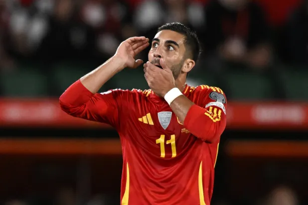 فيران توريس خارج المنتخب الإسباني بسبب الإصابة