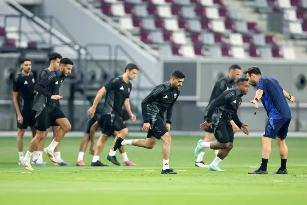 جانب من تدريبات قطر الأثنين (الاتحاد القطري)