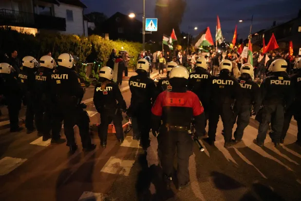 مباراة النرويج وإسرائيل الأخيرة شهدت احتجاجات كبيرة من قبل مؤيدين لفلسطين (رويترز)