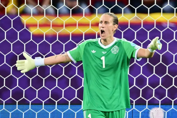 حارسة مرمى ألمانيا آن كاترين بيرغر (د.ب.أ)