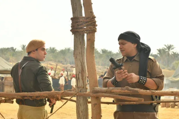 محمد إمام وأحمد عبد الحميد في مشهد من الفيلم (الشركة المنتجة)