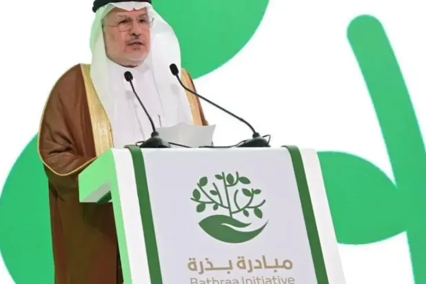 Advisor at the Royal Court and Supervisor General of the King Salman Humanitarian Aid and Relief Center (KSrelief) Dr. Abdullah Al Rabeeah launches “Bathraa” on Wednesday (SPA) 