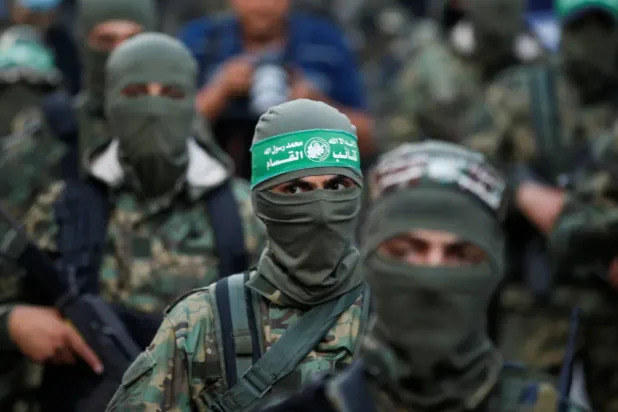 Gazze Şeridi'ndeki Hamas üyeleri (Reuters)