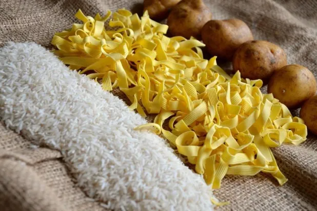 هل خفض الكربوهيدرات هو السر وراء إنقاص الوزن؟