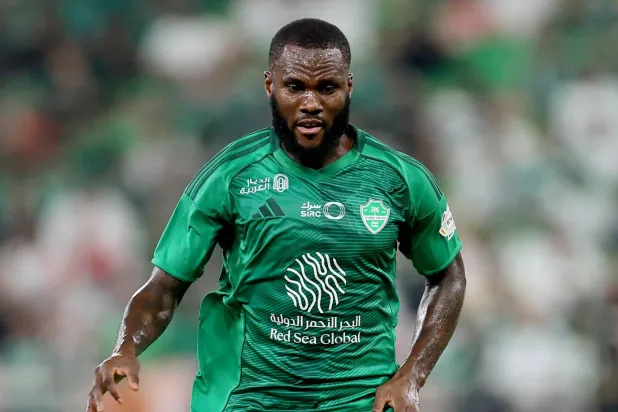 كيسيه لاعب الأهلي (تصوير: عدنان مهدلي)