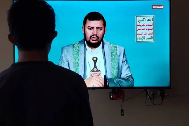 زعيم الحوثيين فتح الباب لجماعته للتنكيل بالموظفين الأمميين (إ.ب.أ)