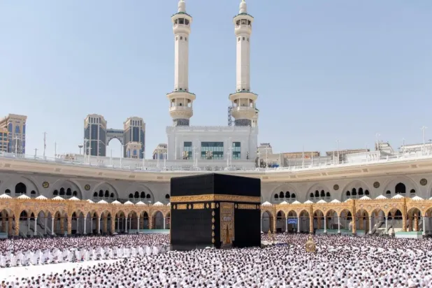 Attendance at the Prophet's Mosque during the same week totaled 5,168,764 worshippers, with 340,958 visiting Al-Rawdah Al-Sharifah and 523,979 greeting the Prophet and his two companions - SPA