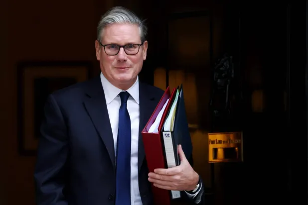 رئيس الوزراء البريطاني كير ستارمر (إ.ب.أ)