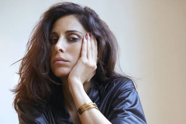 الفنانة اللبنانية ياسمين حمدان تُصدر ألبوماً جديداً بعد غياب طويل (صور حمدان)