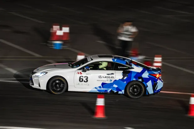 المنافسات اختتمت وسط حضور جماهيري كبير من عشاق رياضة السيارات (الشرق الأوسط)