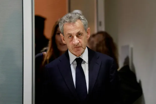 Sarkozy, 25 Eylül'de yolsuzluktan hüküm giydikten sonra (Reuters)