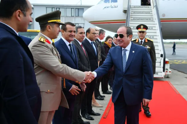 السيسي يصل المطار العسكري في بروكسل في مستهل زيارة إلى بلجيكا يشارك خلالها في أعمال القمة المصرية - الأوروبية (الرئاسة المصرية)