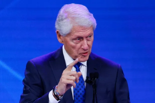 الرئيس الأميركي الأسبق بيل كلينتون (رويترز)