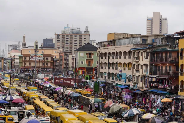 صورة عامة للعاصمة النيجيرية لاغوس (أرشيفية - رويترز)
