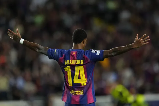 ماركوس راشفورد لاعب برشلونة (إ.ب.أ)