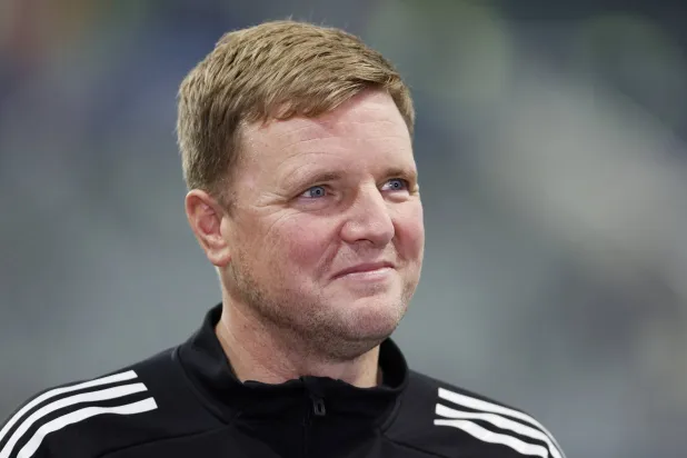 إيدي هاو المدير الفني لفريق نيوكاسل يونايتد (د.ب.أ)