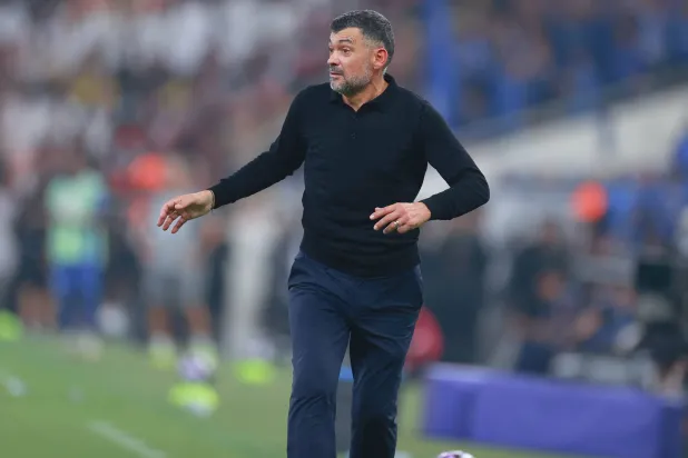 البرتغالي سيرجيو كونسيساو، مدرب فريق الاتحاد (تصوير: عدنان مهدلي) 