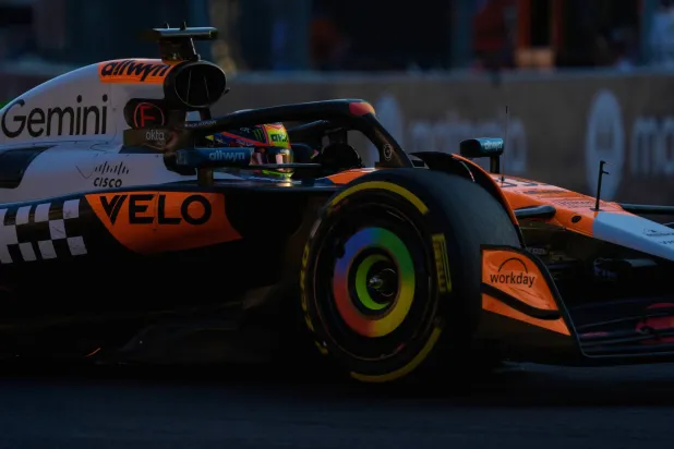 الأسترالي أوسكار بياستري سائق مكلارين (أ.ب)