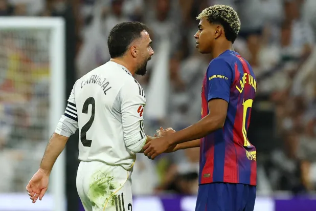 الكلاسيكو جاء مثيراً في أحداثه وتفاصيله (رويترز)