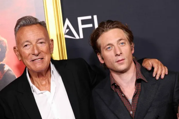  US singer Bruce Springsteen (L) and US actor Jeremy Allen White attend the AFI opening night premiere of "Springsteen: Deliver Me From Nowhere" at the TCL Chinese Theatre in Hollywood, California on October 22, 2025. (AFP) 