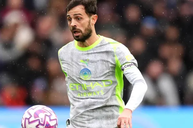 بيرناردو سيلفا قائد مان سيتي (د.ب.أ)