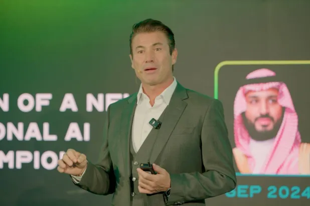 الرئيس التنفيذي لـ«هيوماين» يتحدث خلال إطلاق «هيوماين تشات» (أرشيفية: تركي العقيلي)