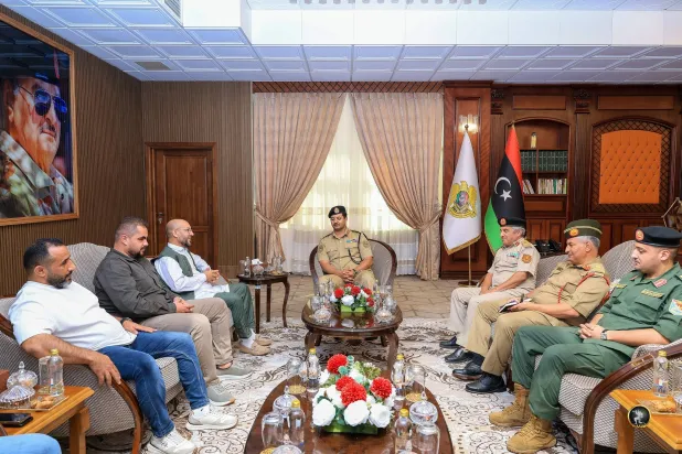 اجتماع نجل حفتر في سرت مع قيادات «كتائب مصراتة» (الجيش الوطني الليبي)