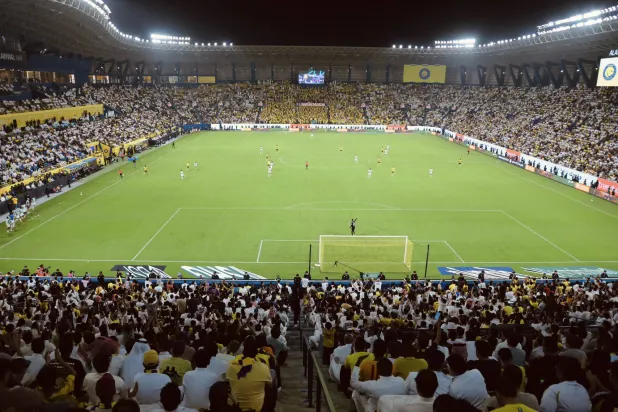 رفع التيفو سيتم بطريقة مختلفة وسط تكتم على فكرته الرئيسية (نادي النصر)