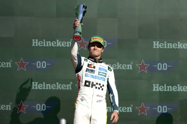 لاندو نوريس أحرز لقب المكسيك وتصدر سباق السائقين (إ.ب.أ)