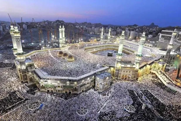 تخطى عدد المصلين في المسجد الحرام 17.7 مليون مصلٍّ خلال شهر واحد (واس)
