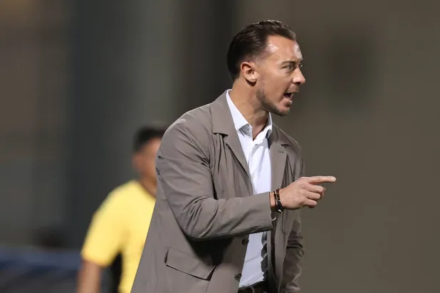 ماتياس يايسله مدرب الأهلي (تصوير: سعد العنزي) 