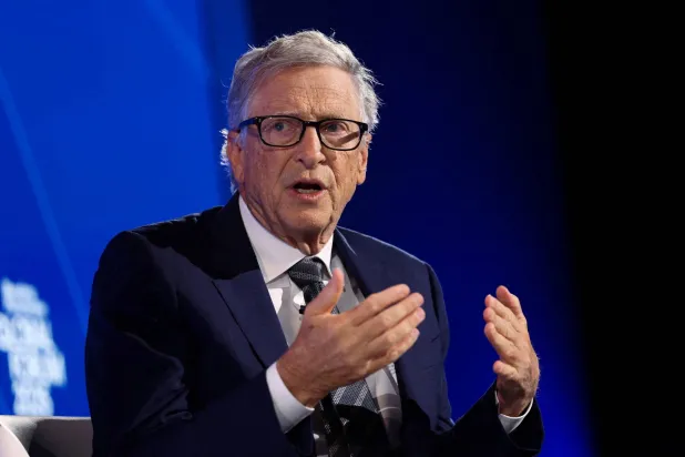 بيل غيتس (رويترز)