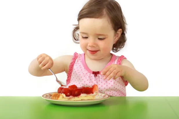 تقييد تناول السكر في الطفولة المبكرة يحمي القلب بمرحلة البلوغ