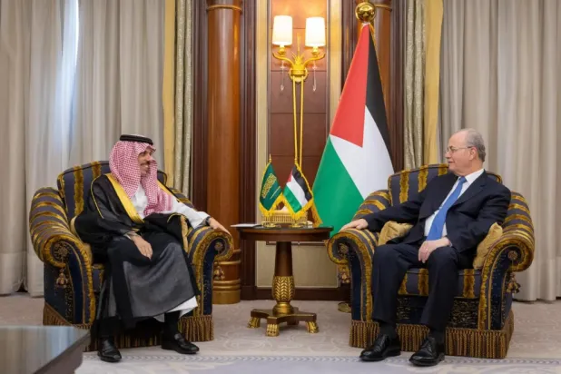 The officials emphasized the crucial need to empower the Palestinian Authority and provide support for its budget - SPA