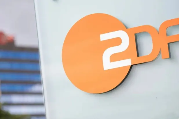 شعار القناة العامة الألمانية «زي دي إف» (د.ب.أ)