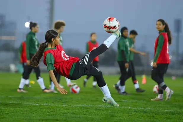 المهارة هي عنوان نجمة الأخضر والهلال فاطمة منصور (الاتحاد السعودي)