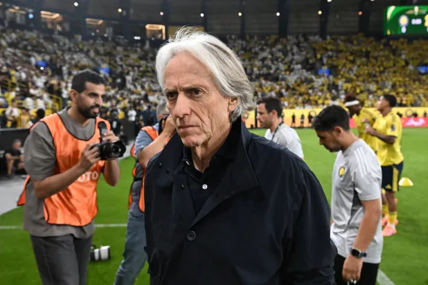 البرتغالي خورخي خيسوس مدرب فريق النصر (رويترز) 