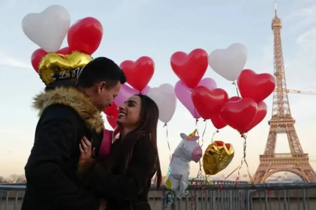 هناك سمات مشتركة بين الأزواج الأكثر سعادة (أ.ف.ب)