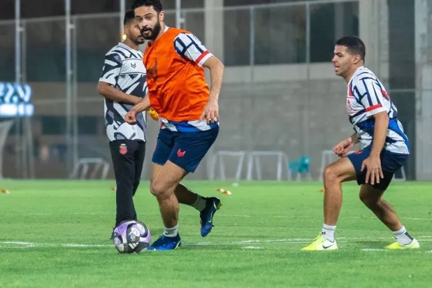 من استعدادات الرياض لملاقاة الأهلي (موقع النادي)