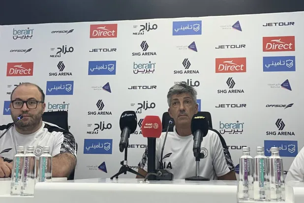 الإسباني إيمانويل ألغواسيل مدرب فريق الشباب (الشرق الأوسط) 