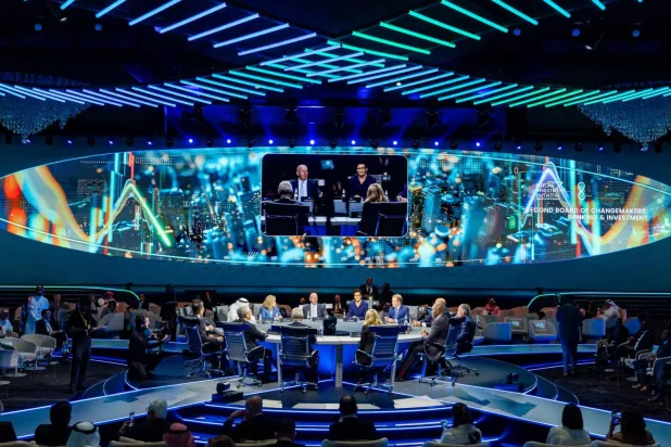 إحدى جلسات مؤتمر «مبادرة مستقبل الاستثمار» (الشرق الأوسط)