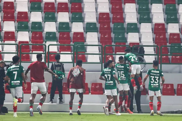 فرحة اتفاقية بهدف التعادل (تصوير: سعد العنزي)