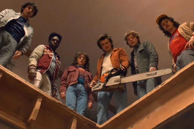 Ekran hayatına 2016'da başlayan Stranger Things, 1980'lerde kurgusal bir Amerikan kasabasında yaşanan bir dizi paranormal olayı konu alıyor (Netflix)