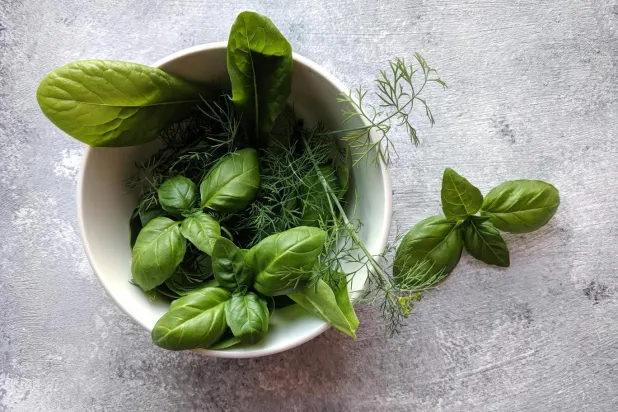 Bu bitki, en çok sevilen sebzelerden biriyle kullanılıyor. Ancak çoğu kişi, sağlayabileceği sağlık yararları hakkında pek bilgi sahibi olmayabilir (Pexels)